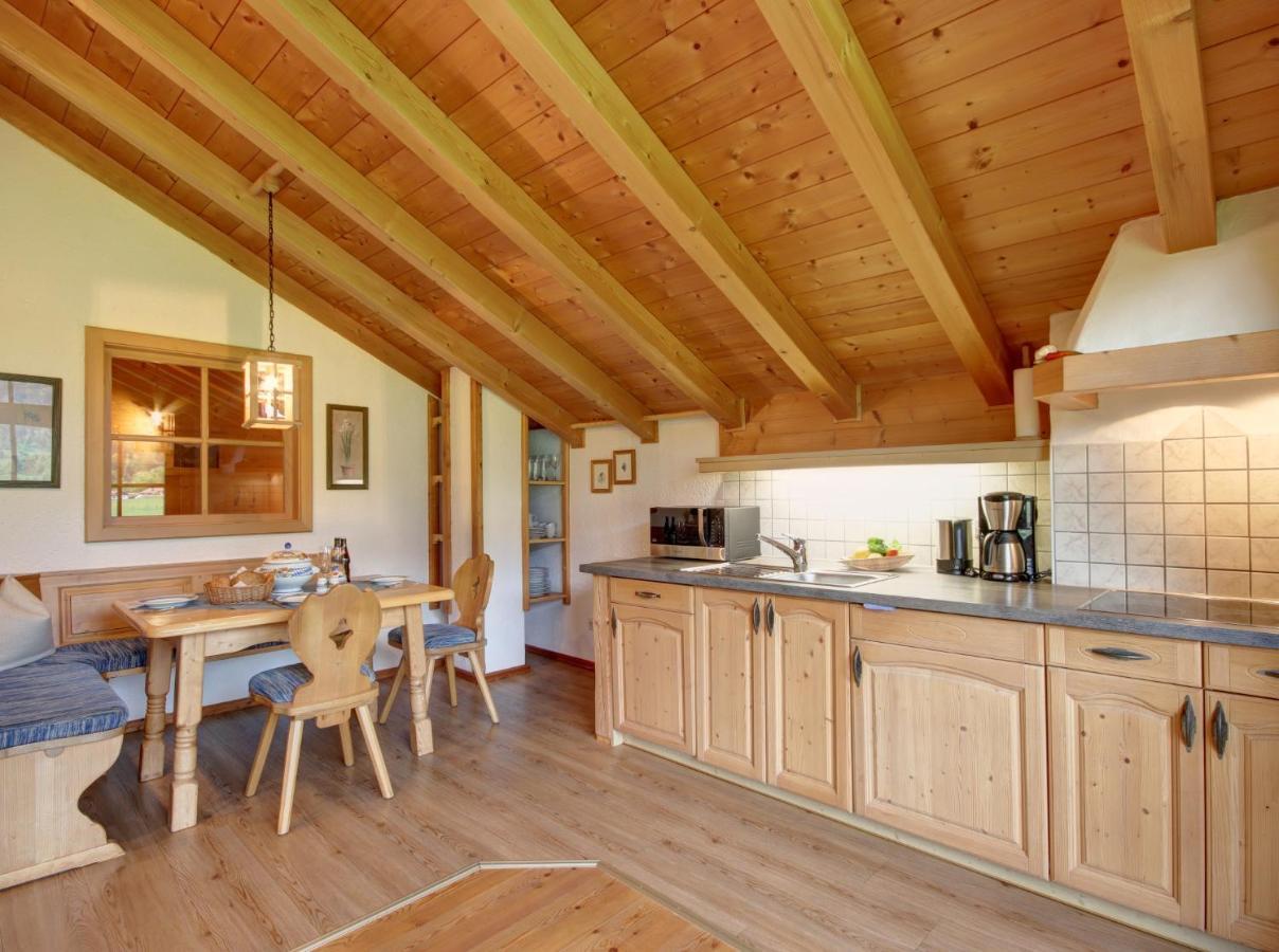 Gaestehaus Hirschbichler - Chiemgau Karte Apartment