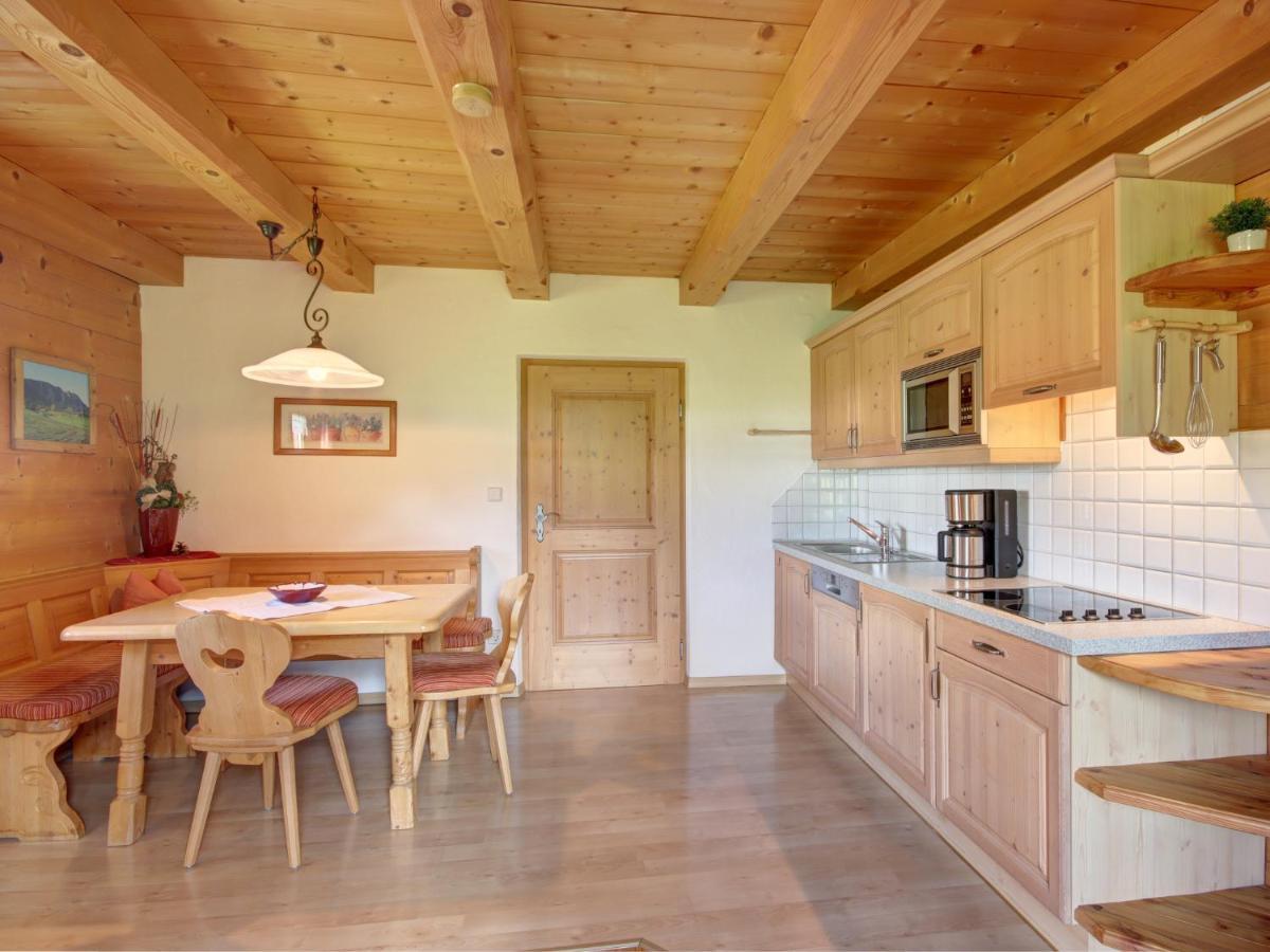 Gaestehaus Hirschbichler - Chiemgau Karte Apartment Inzell